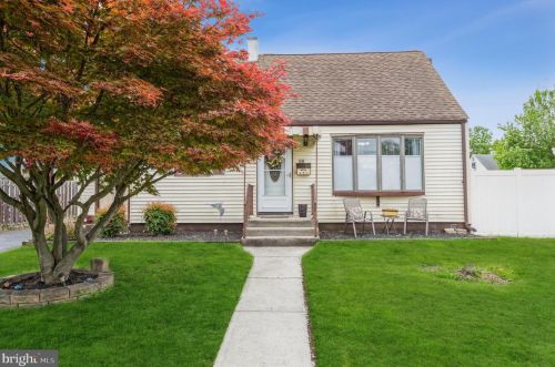 59 Falmouth Rd, Trenton, NJ 08620-1547