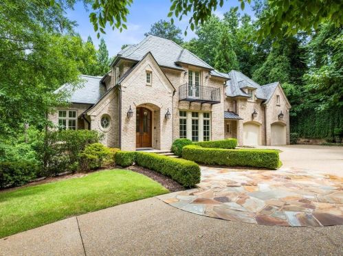 2969 Andrews Dr, Atlanta GA  30305-2905 exterior