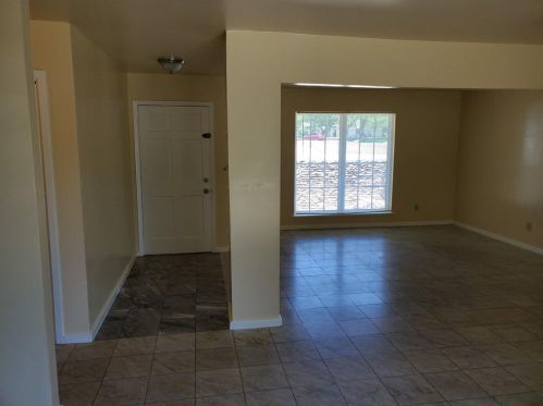 8515 Burrell Dr, Austin TX  78757-7829 exterior