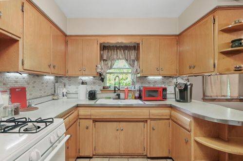 5759 63 Pl, Chicago IL 60638-5414 exterior