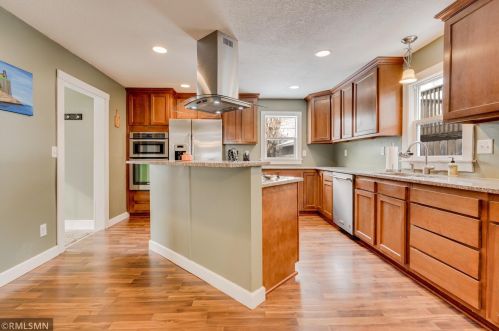 228 1 Ave, South Saint Paul MN 55075-2302 exterior