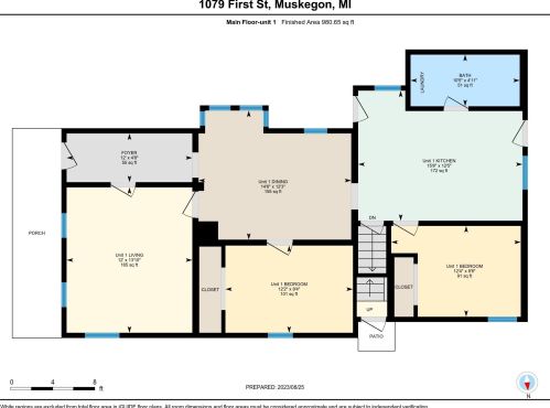 1079 1st St, Meskegon MI  49440-1435 exterior