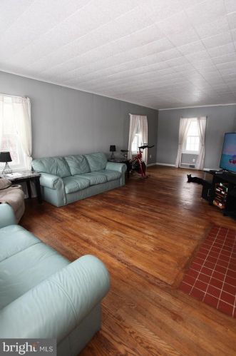 11208 Raystown Rd, Huntingdon PA 16652-7434 exterior