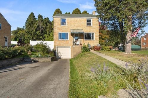 8145 Lindisfarne Dr, Pittsburgh PA 15237-2311 exterior