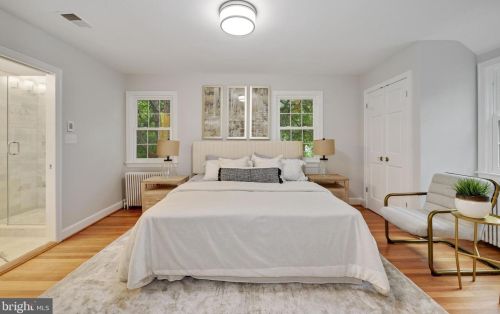 4401 Burlington Pl, Washington DC  20016-4421 exterior