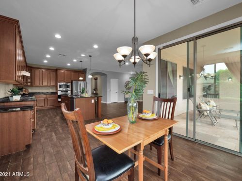 73 Crescent Way, Chandler AZ  85248-5150 exterior