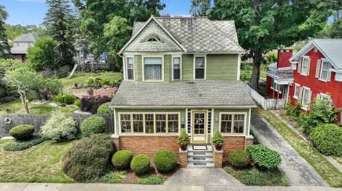 318 St, Three Rivers MI 49093-1408 exterior