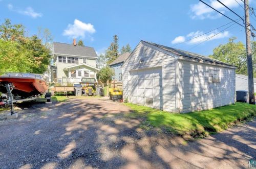 4324 Gilliat St, Duluth MN 55804-2144 exterior