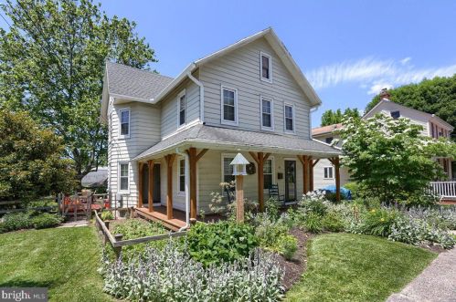 26 11th St, Quakertown, PA 18951-1212