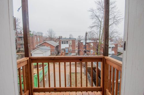 3946 Fairview Ave, Saint Louis MO 63116-3710 exterior