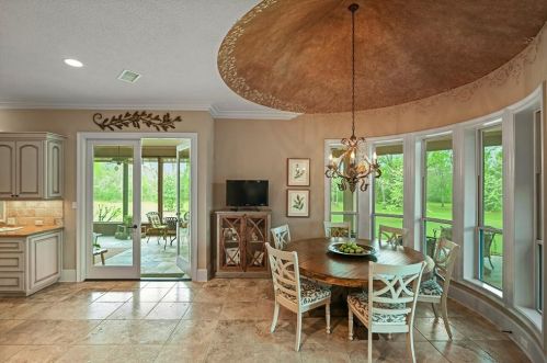 2200 Spg Br Rd, Montgomery TX 77316-2503 exterior