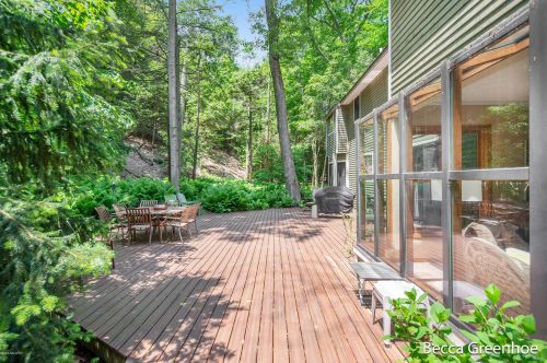 779 Scenic Dr, Meskegon MI 49445-8630 exterior