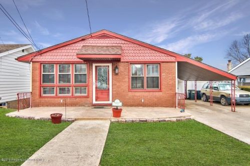 505 Ward St, Scranton PA  18512-2427 exterior