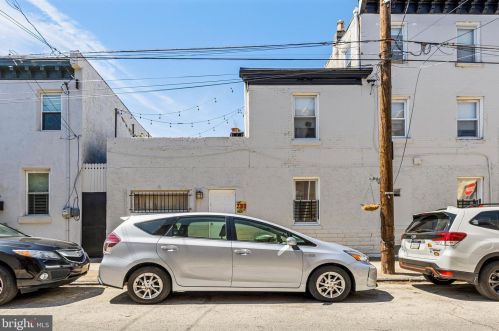 2319 Cedar St, Philadelphia PA 19134-4449 exterior