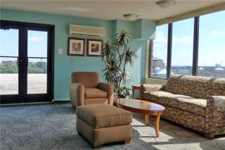 2401 Calvert St, Washington DC  20008-2614 exterior