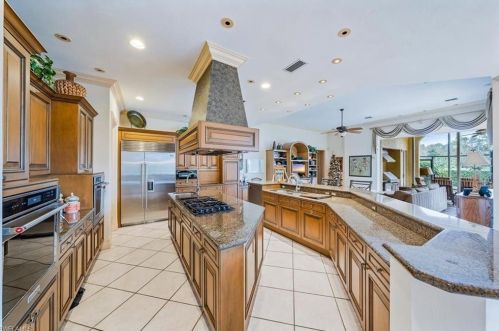 2737 Buckthorn Way, Naples FL 34105-3014 exterior