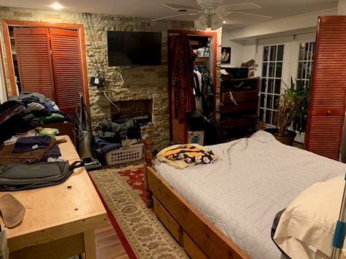 404 Middle St, Pittsburgh PA 15227-3844 exterior