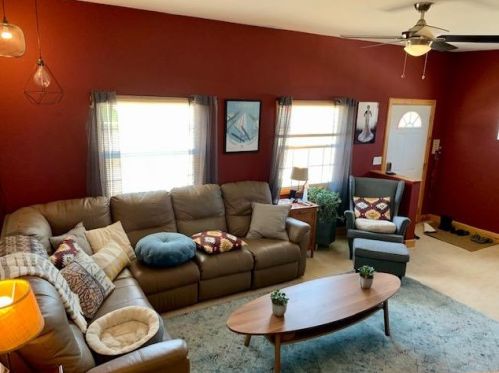 1028 46, Milwaukee WI 53208-3120 exterior