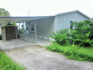 5111 Hill Dr, Zephyrhills, FL 33542-3358