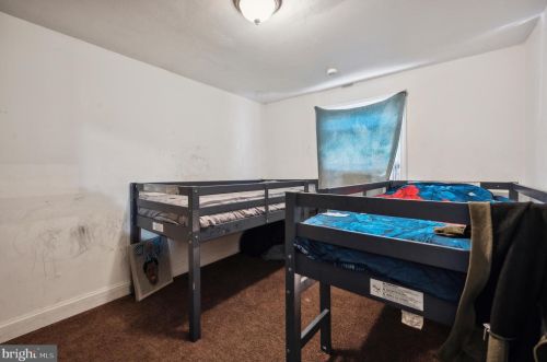 2422 Upland St, Chester PA 19013-6007 exterior