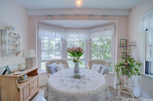 806 Moulton Ave, Meskegon MI 49445-2921 exterior