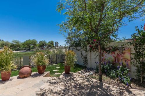 9029 47th Pl, Phoenix, AZ 85044-5756