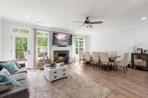 5523 Stone Trce, Gainesville GA 30504-8149 exterior