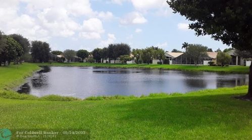 5809 Royal Club Dr, Boynton Beach, FL 33437-4277