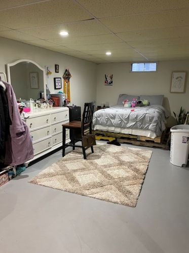 138 Avery St, Springfield MA 01119-1108 exterior