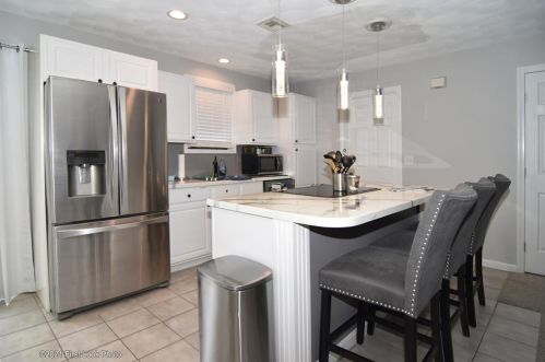 76 Verdi St, Providence RI  02904-4736 exterior