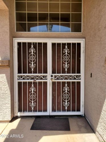 4044 Shannon St, Chandler, AZ 85226-2192