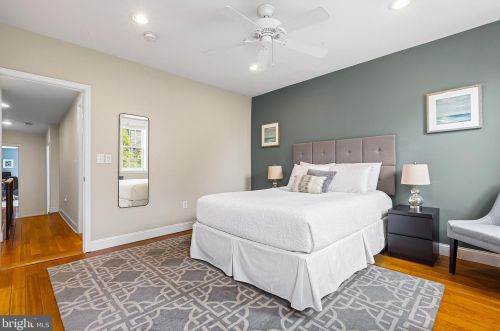 1007 21 St, Philadelphia PA 19146-4321 exterior