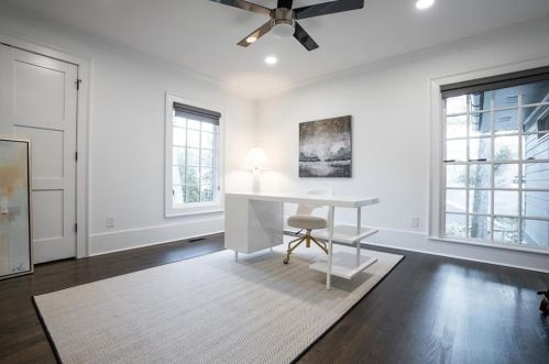 172 Blackland Dr, Atlanta GA  30342-4404 exterior