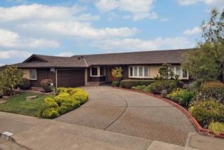 230 Loyola Dr, Millbrae, CA 94030-2930