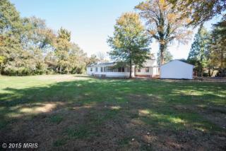 8970 Brook Rd, Mc Lean VA  22102-1535 exterior