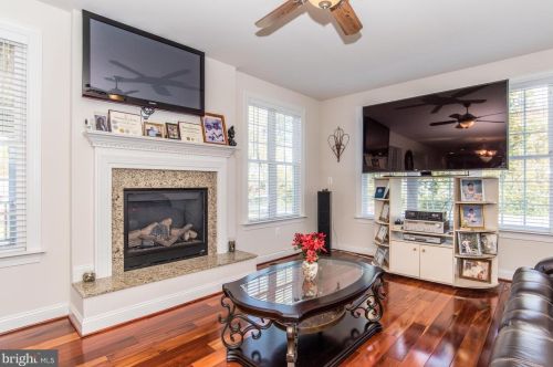 8106 Ashton St, Alexandria VA 22309-1345 exterior