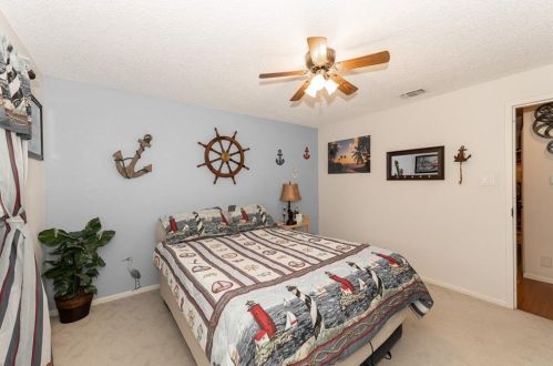 309 Rolling Oaks Ln, San Antonio TX 78253-5354 exterior