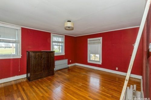 106 Winding St, Huntington Station NY 11746-1251 exterior