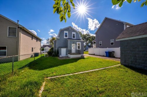 16 Wright St, Iselin NJ 08830 exterior