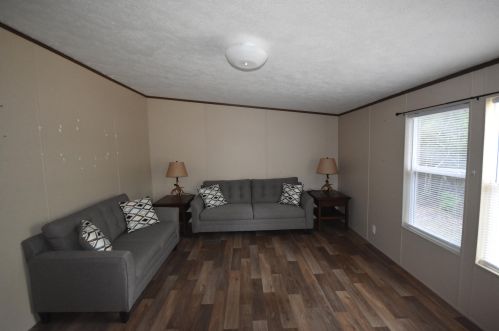 518 Woodlands Blvd, Defuniak Springs FL  32433-6846 exterior