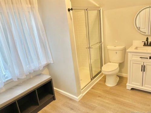 258 Bassett St, New Britain CT  06051-3438 exterior