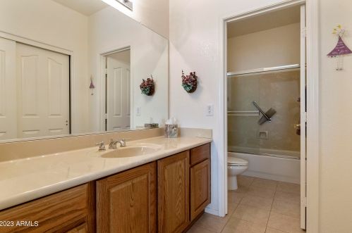 24032 Lakeway Cir, Chandler AZ 85248-7312 exterior