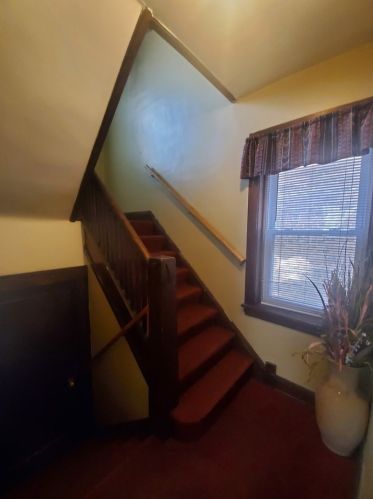 5005 Altgeld St, Chicago, IL 60639-2409