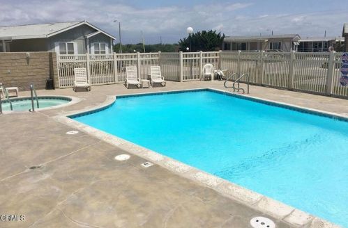 5540 5th St, Oxnard CA 93035-3807 exterior