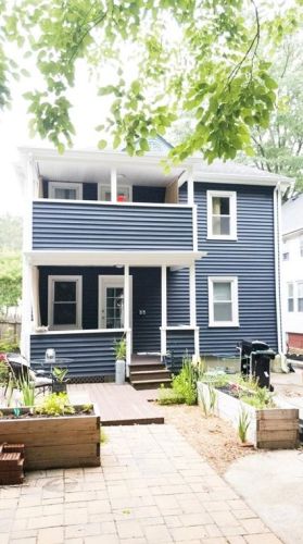 5 Hamlin St, Providence, RI 02907-3617