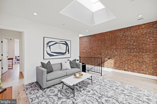 1834 Swann St, Washington DC  20009-5505 exterior