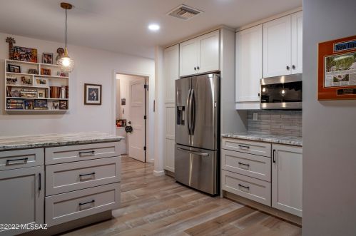 8305 Pima St, Tucson AZ  85715-5219 exterior