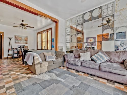 1839 Harding Ave, Chicago IL 60647-4614 exterior