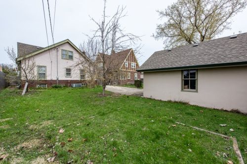 1425 Jenkinson Ct, Waukegan IL 60085-4670 exterior