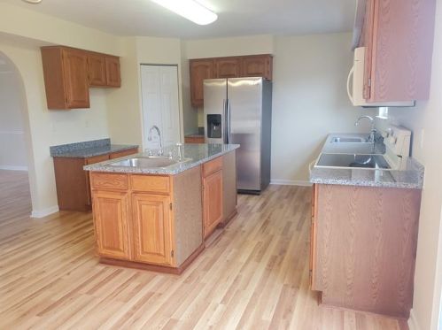 134 Nottingham Dr, Pittsburgh PA 15235-5120 exterior